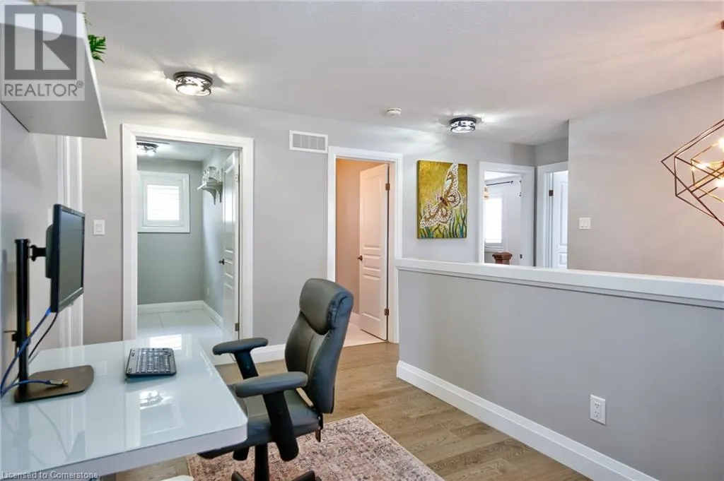 144 STEEPLECHASE Way