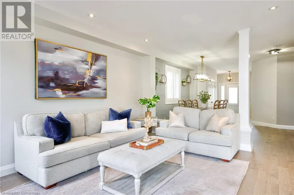 144 STEEPLECHASE Way