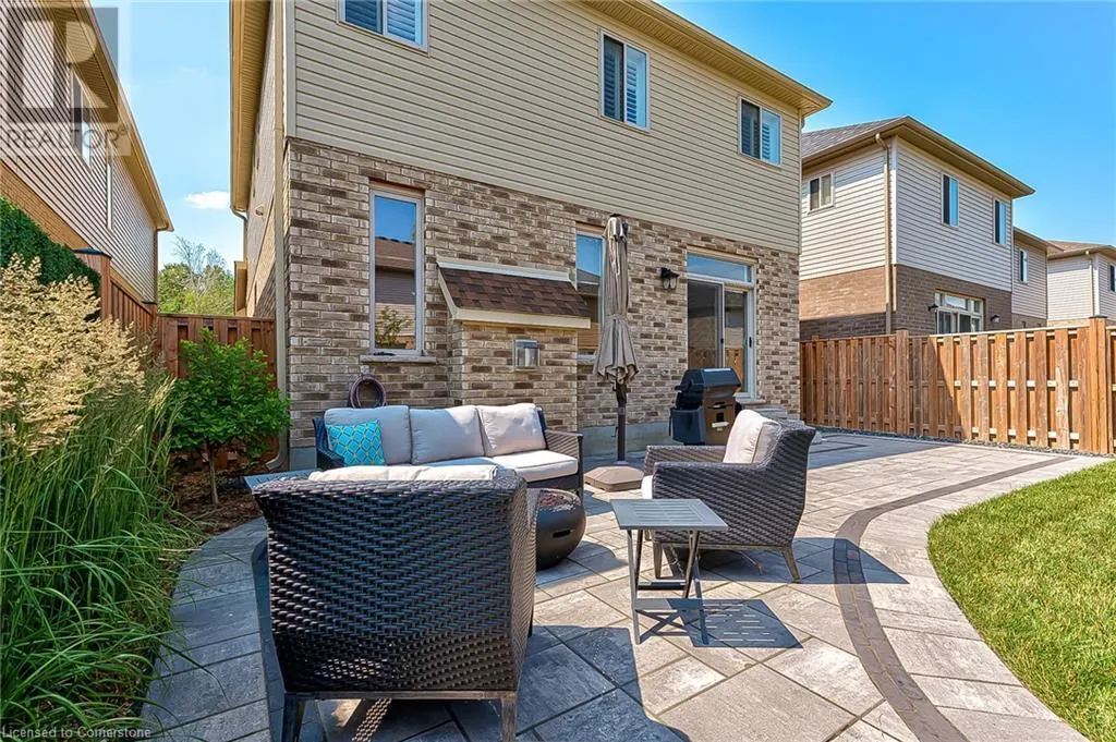 144 STEEPLECHASE Way