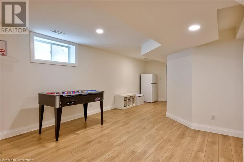 144 STEEPLECHASE Way