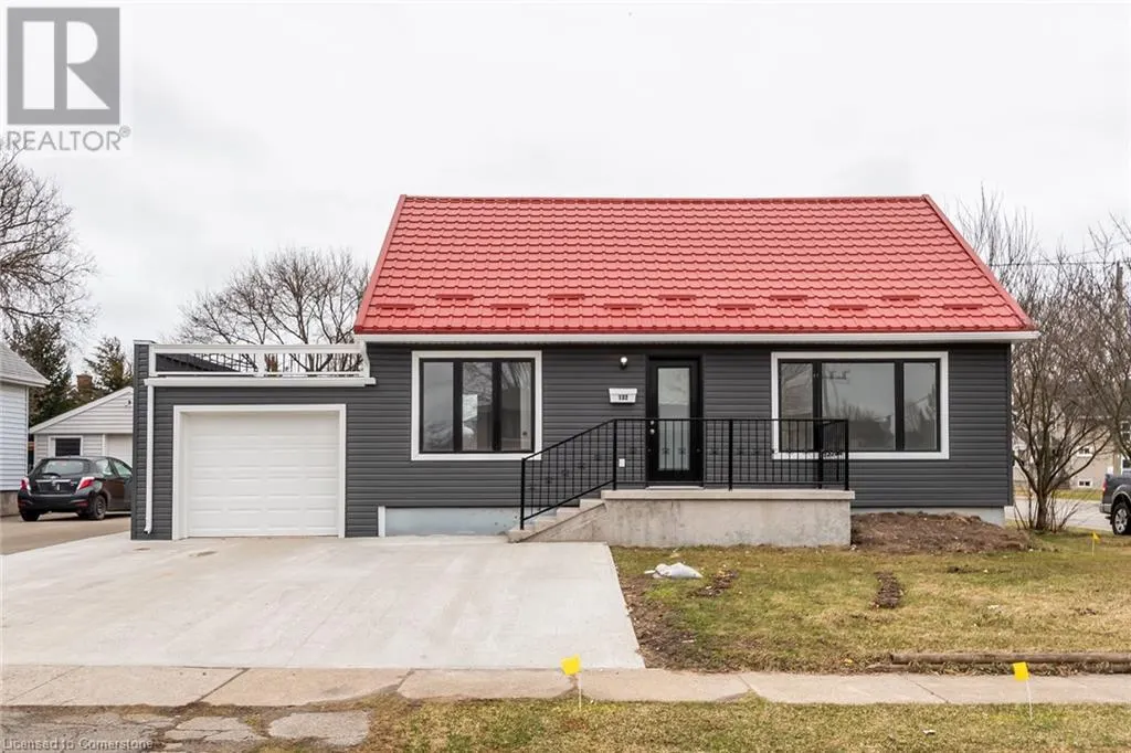 132 FRANKLIN Avenue