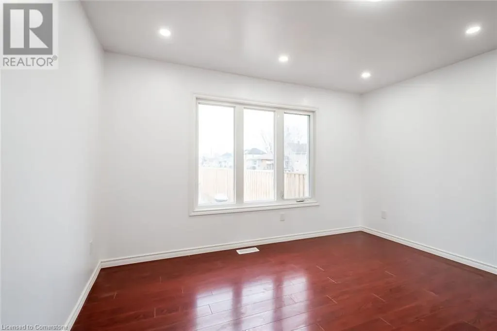 132 FRANKLIN Avenue