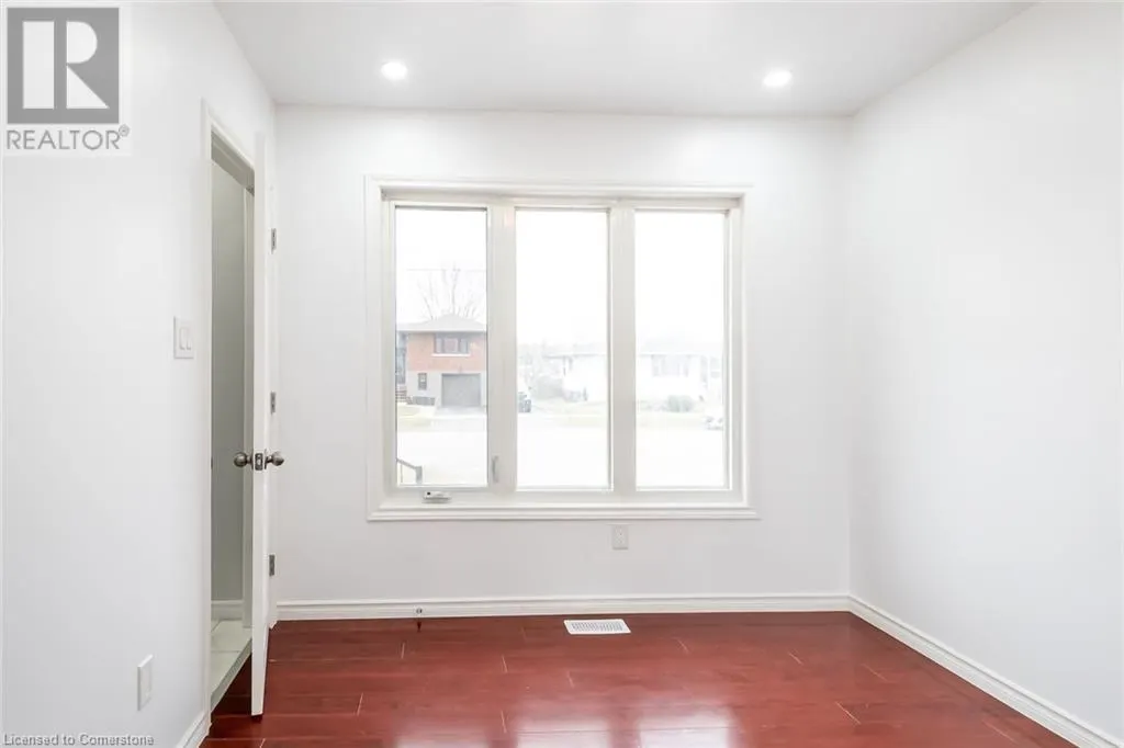 132 FRANKLIN Avenue