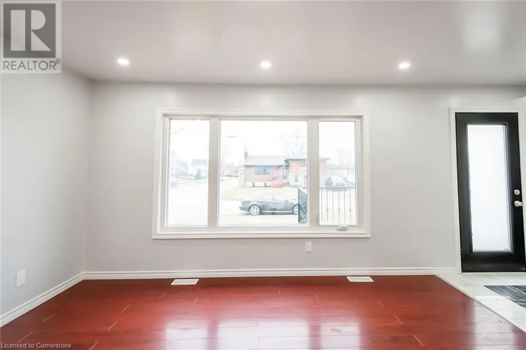 132 FRANKLIN Avenue