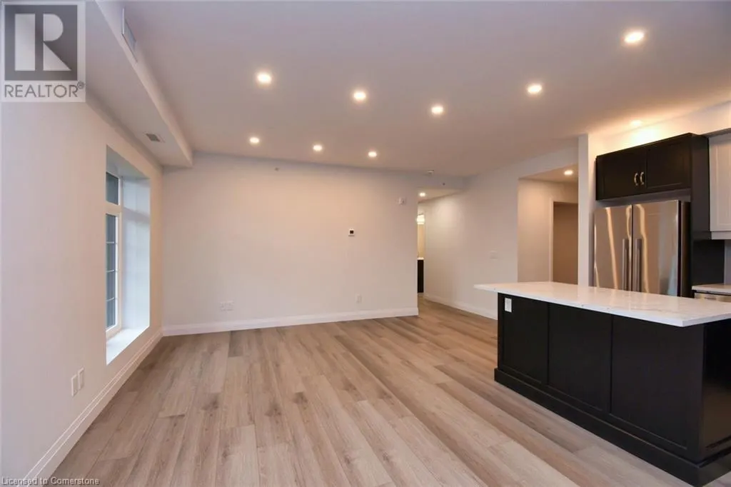 153 WILSON Street W Unit# 306, #306