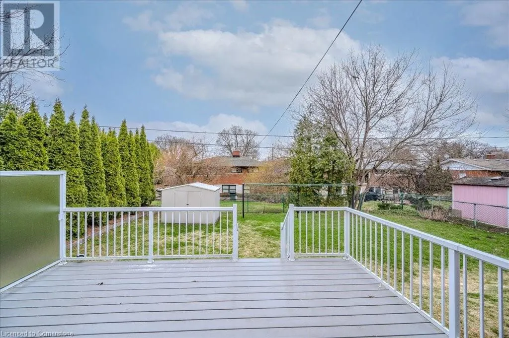 46 GILMOUR Crescent