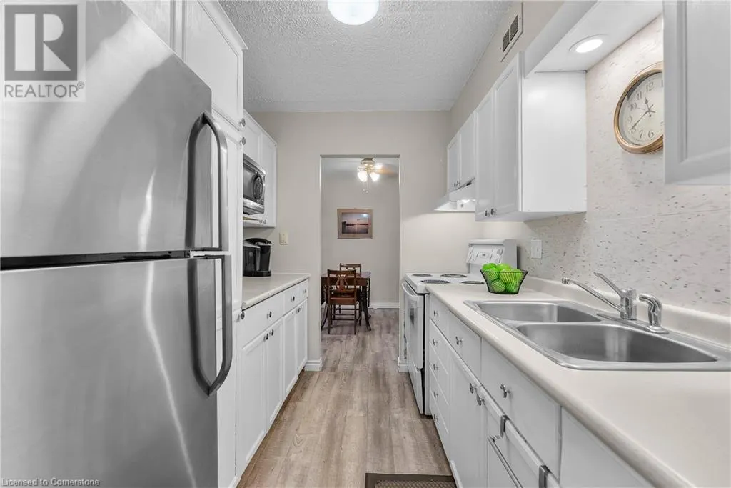 196 SCOTT Street Unit# 222, #222