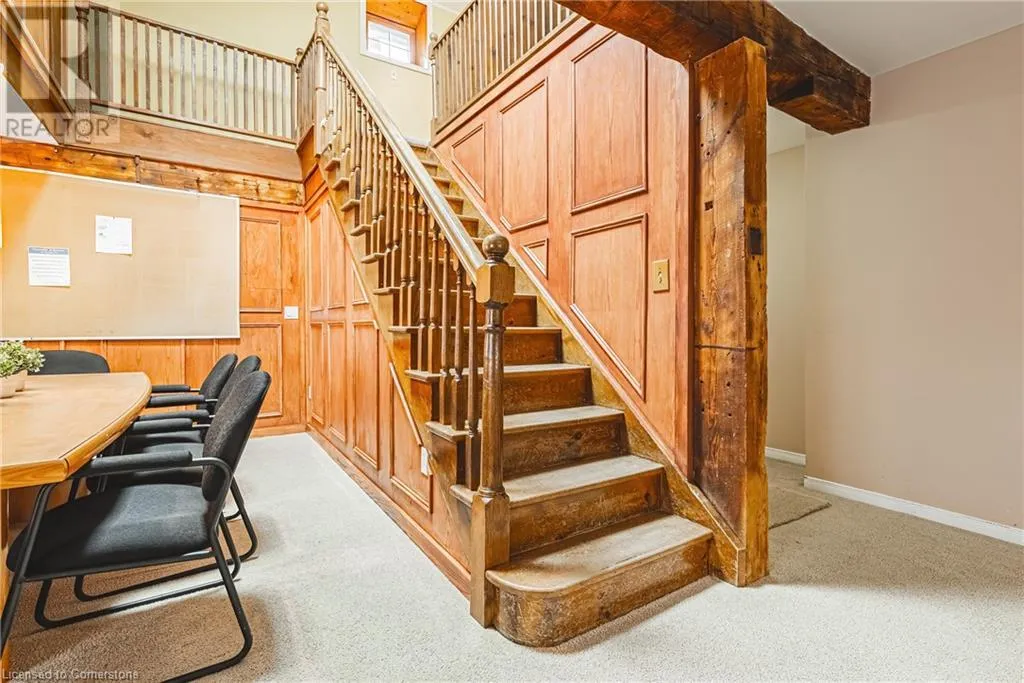 110 FREELTON Road