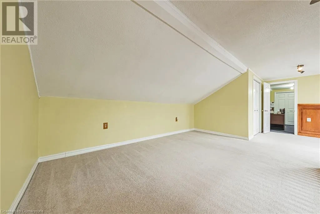 110 FREELTON Road