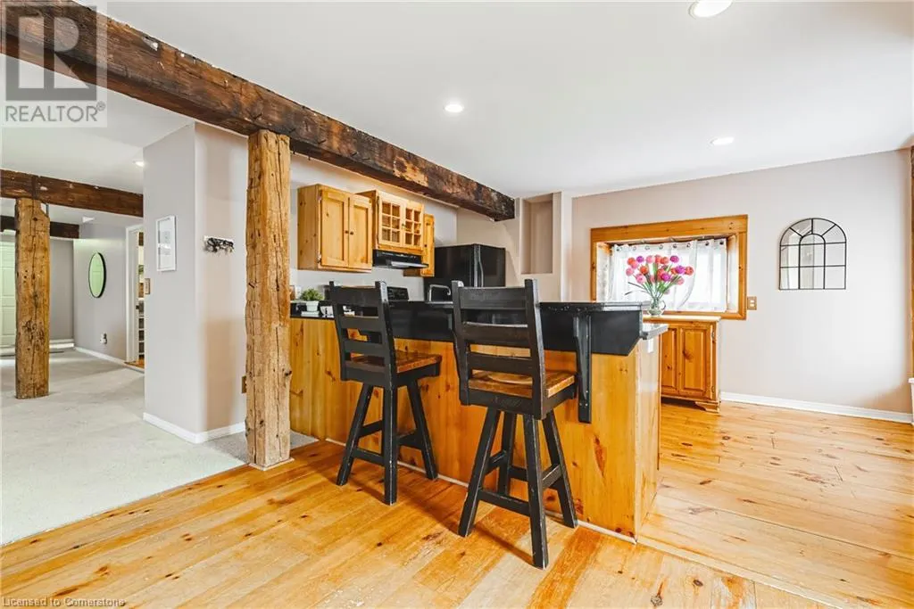 110 FREELTON Road