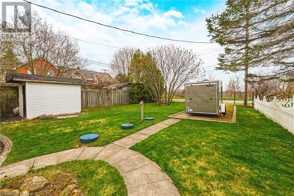 110 FREELTON Road
