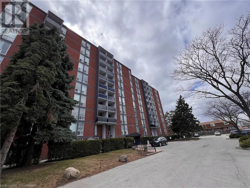 75 GLENBURN Court Unit# 808, #808