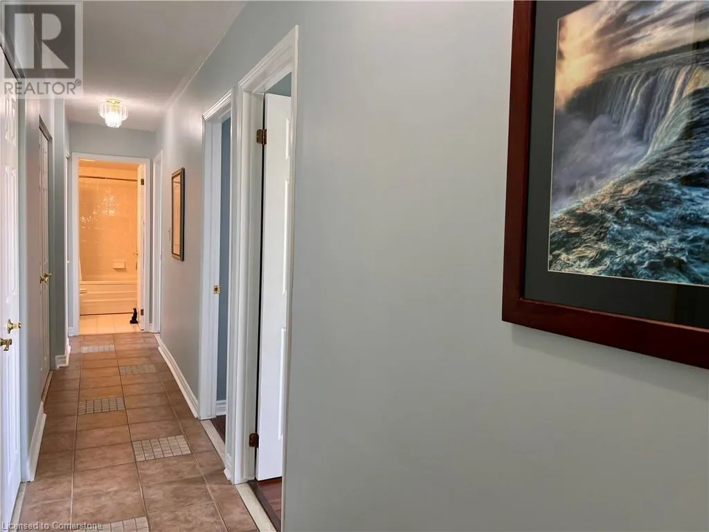 75 GLENBURN Court Unit# 808, #808