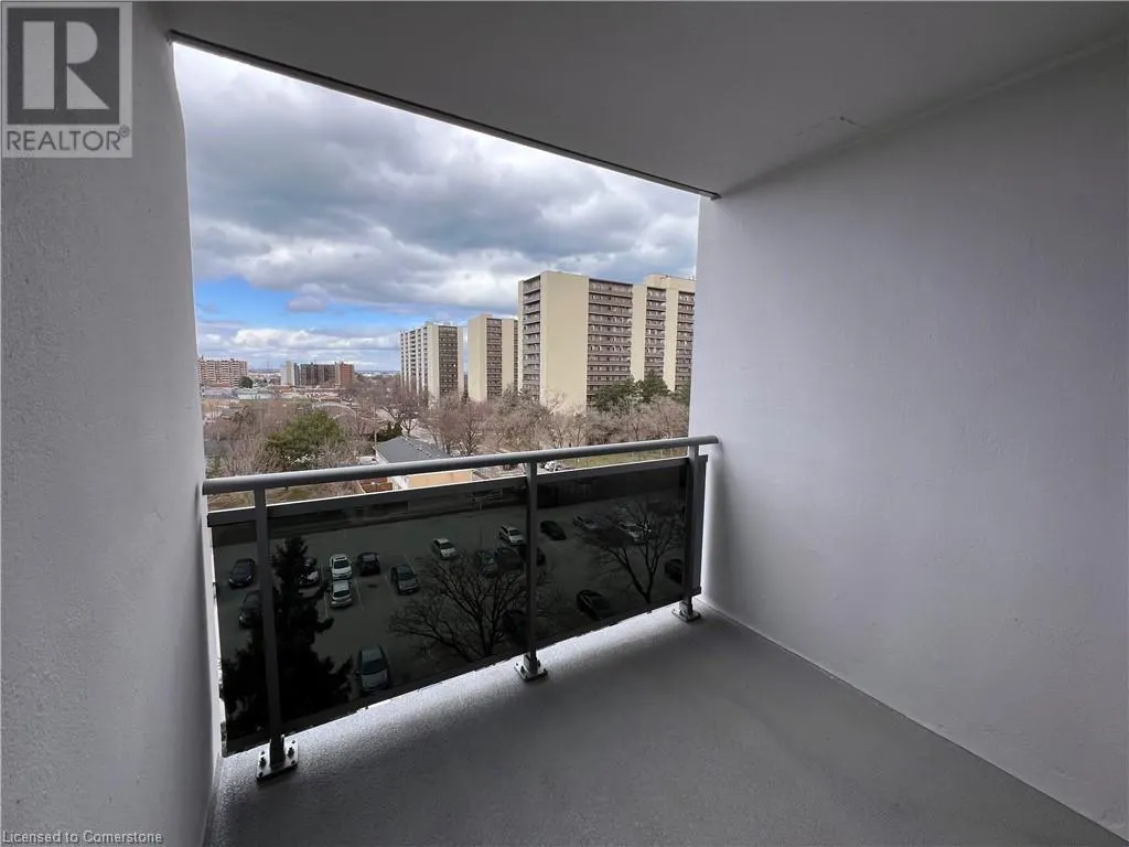 75 GLENBURN Court Unit# 808, #808