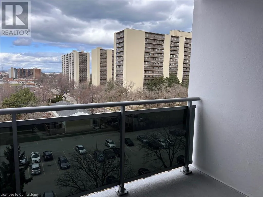 75 GLENBURN Court Unit# 808, #808