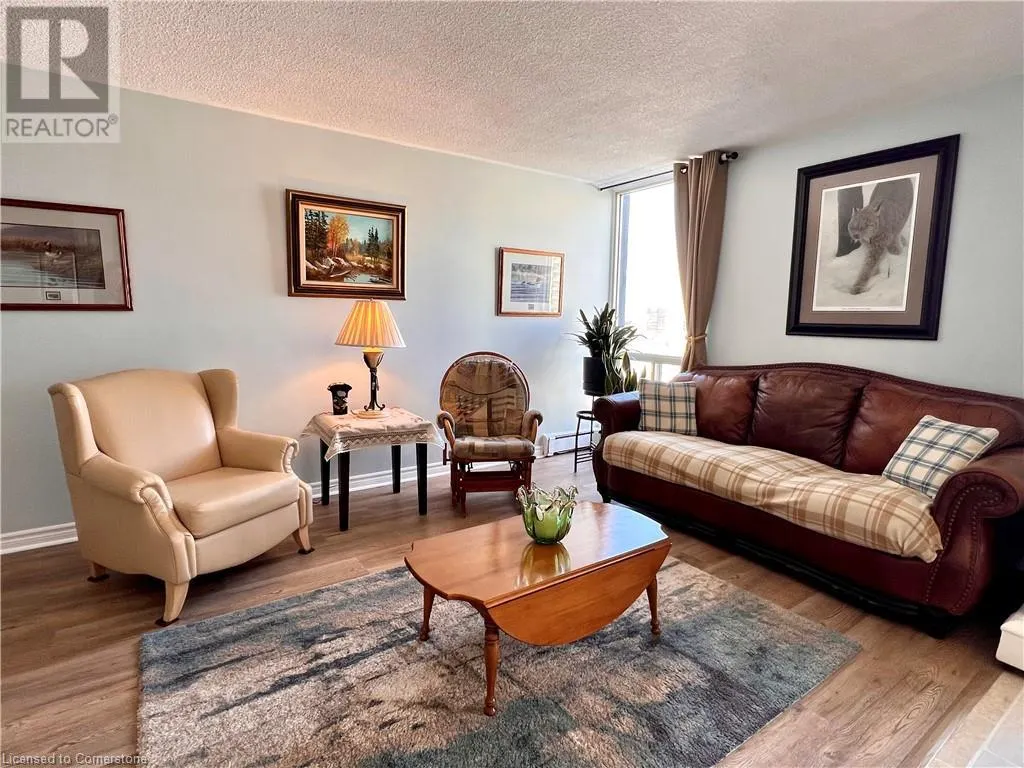 75 GLENBURN Court Unit# 808, #808