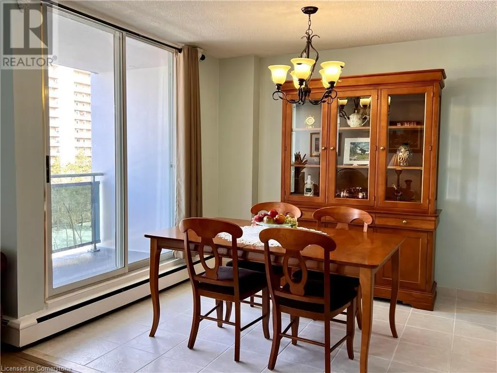 75 GLENBURN Court Unit# 808, #808