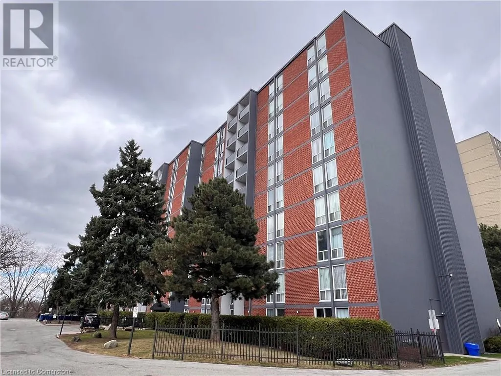 75 GLENBURN Court Unit# 808, #808