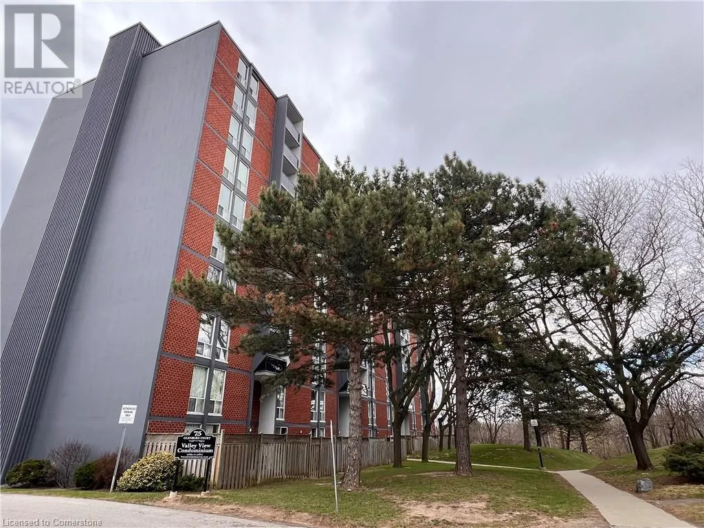75 GLENBURN Court Unit# 808, #808