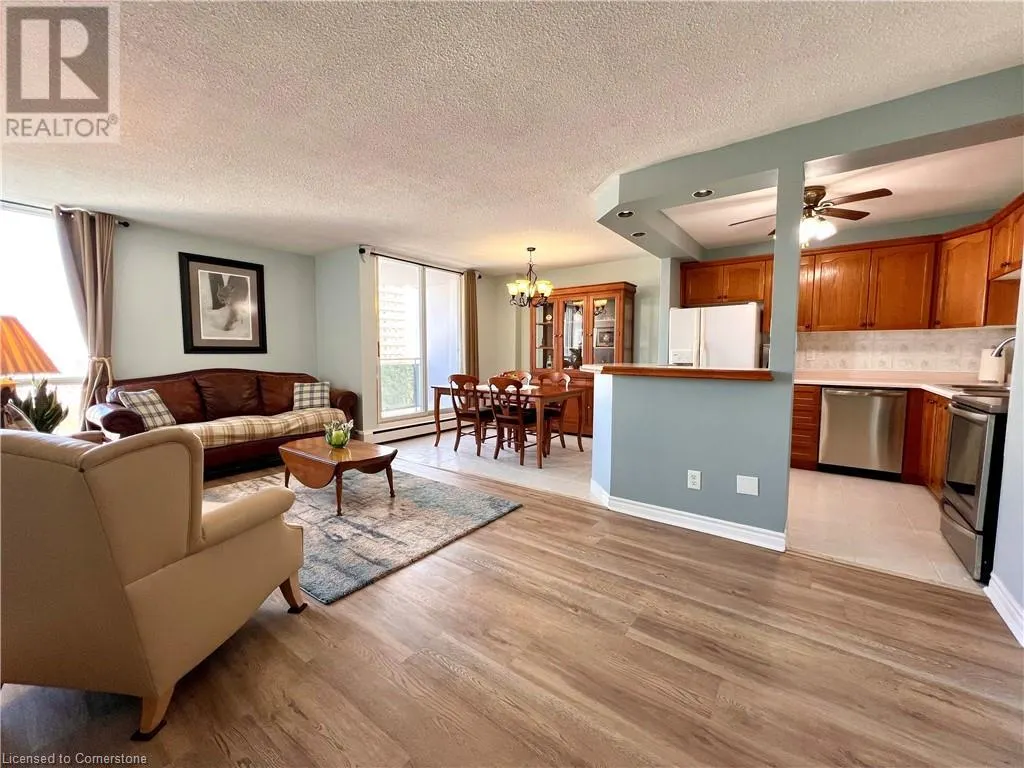 75 GLENBURN Court Unit# 808, #808