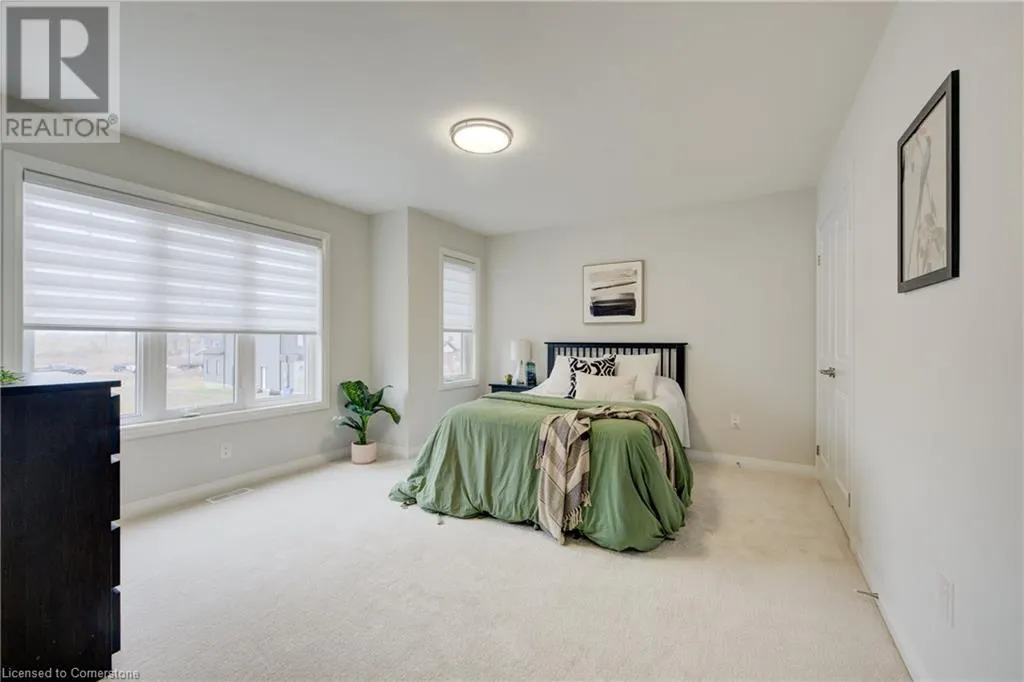 36 ALICIA CRESCENT