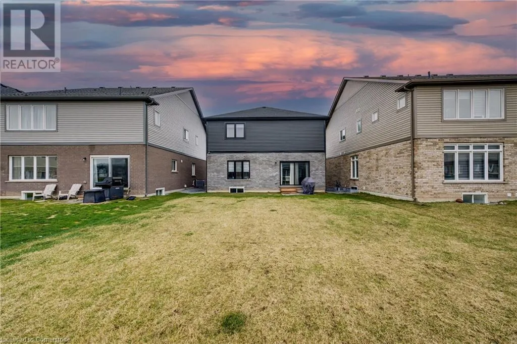 36 ALICIA CRESCENT