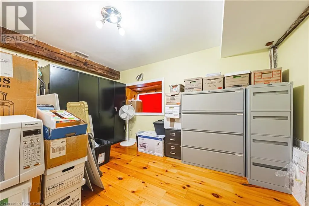 110 FREELTON Road
