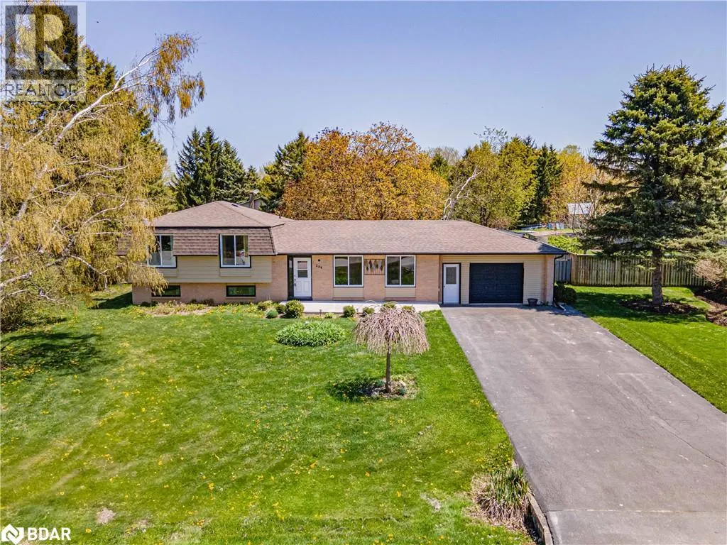 204 CAMILLA Crescent