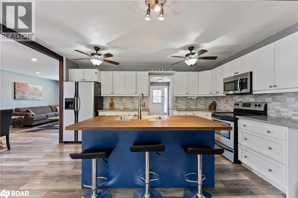 204 CAMILLA Crescent