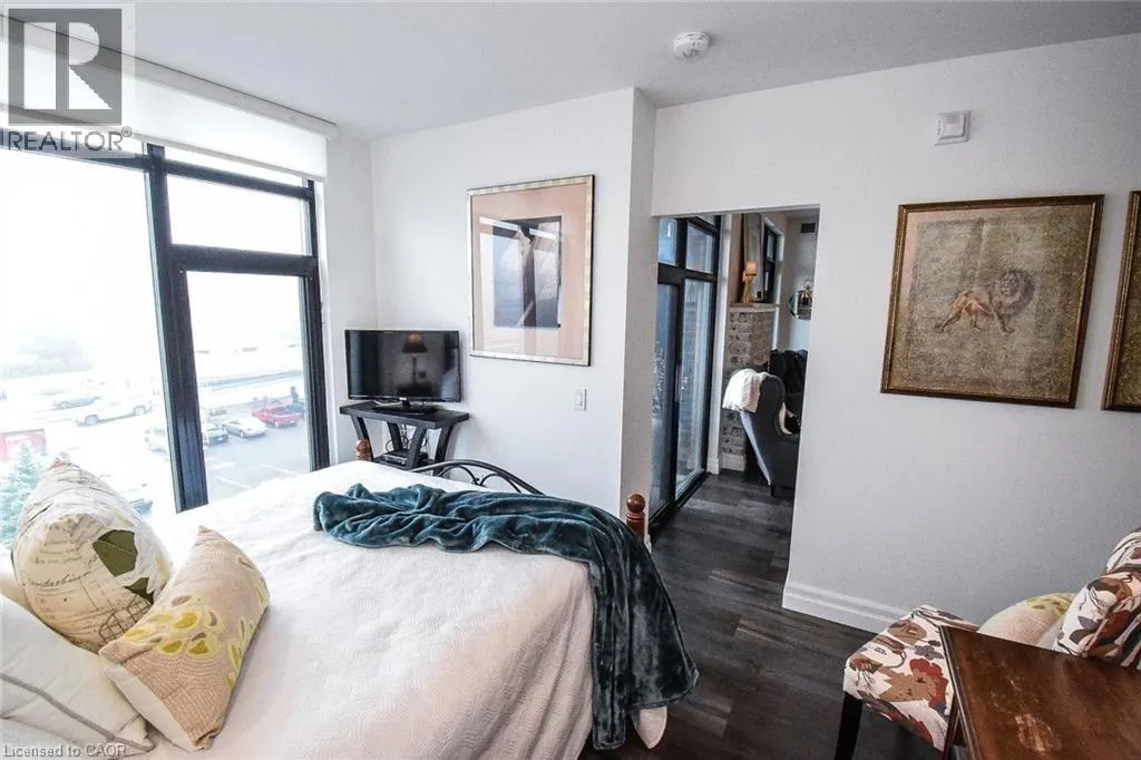 38 HARBOUR Street Unit# PH412, #PH412