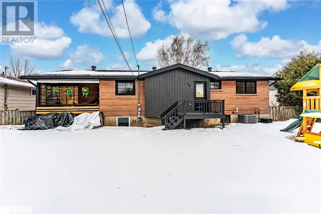 18 DICKSON Road