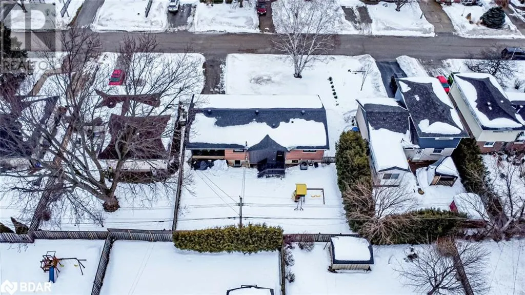 18 DICKSON Road