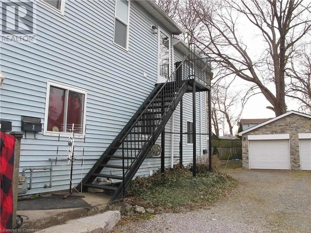 4233 MAY Avenue