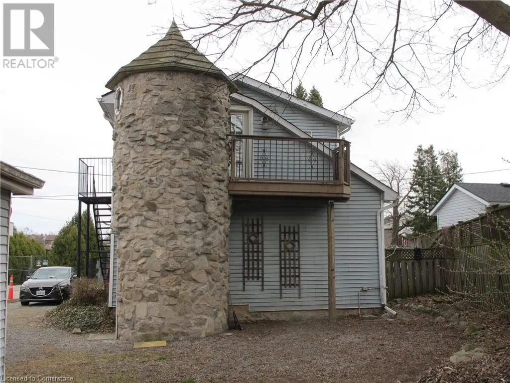 4233 MAY Avenue