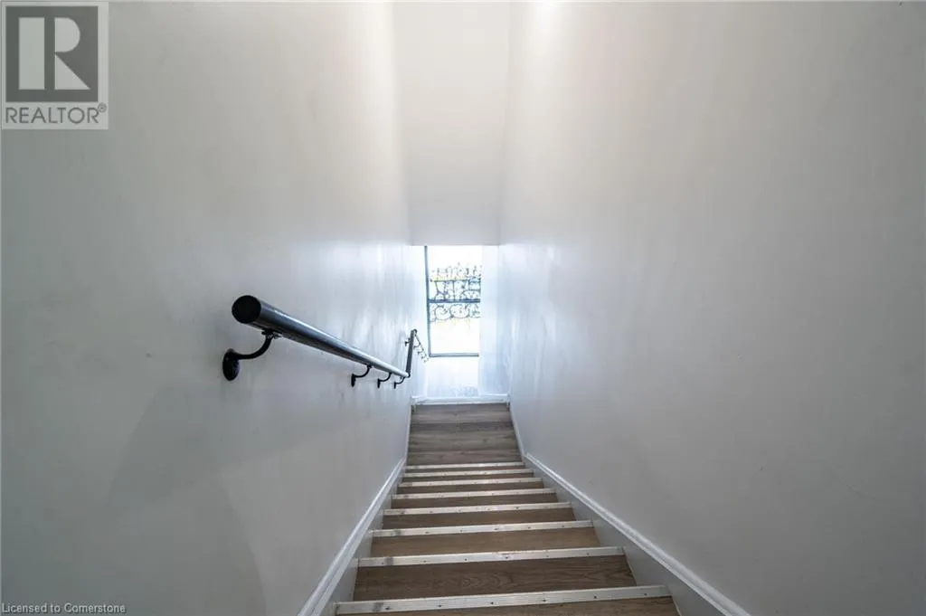 135 JAMES Street N Unit# 2, #2