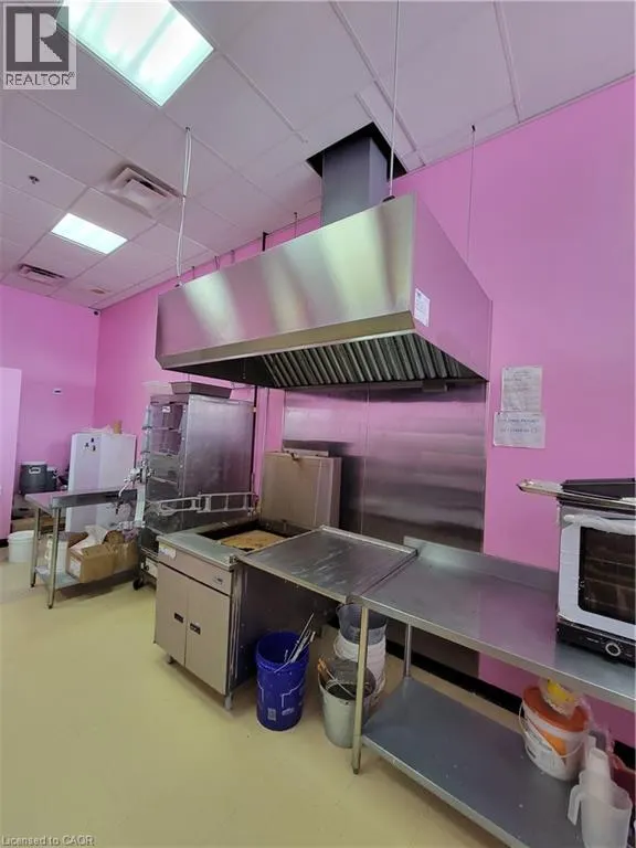 1096 WILSON Street W Unit# J2, #J2