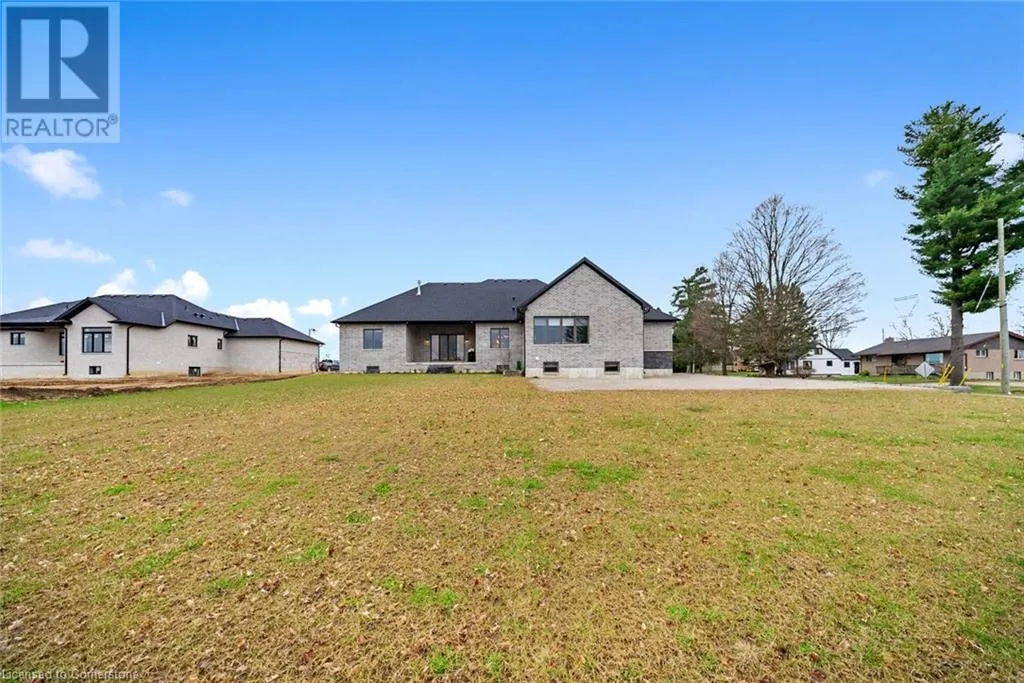 3 CLOVER Lane