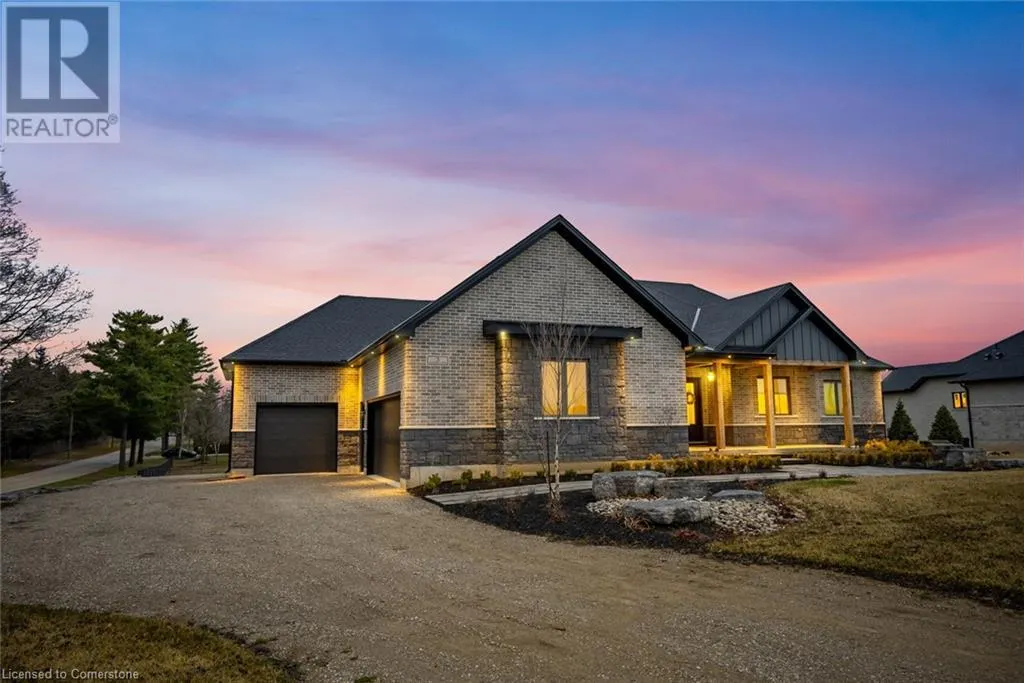 3 CLOVER Lane