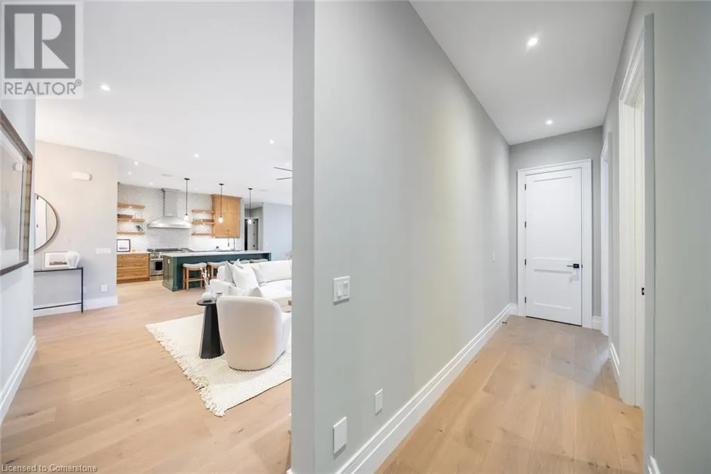 3 CLOVER Lane