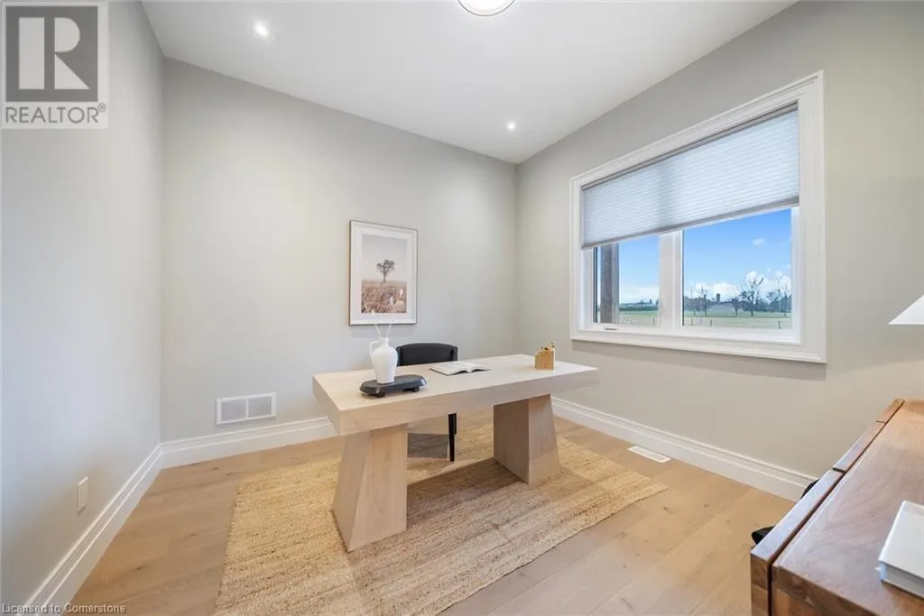 3 CLOVER Lane