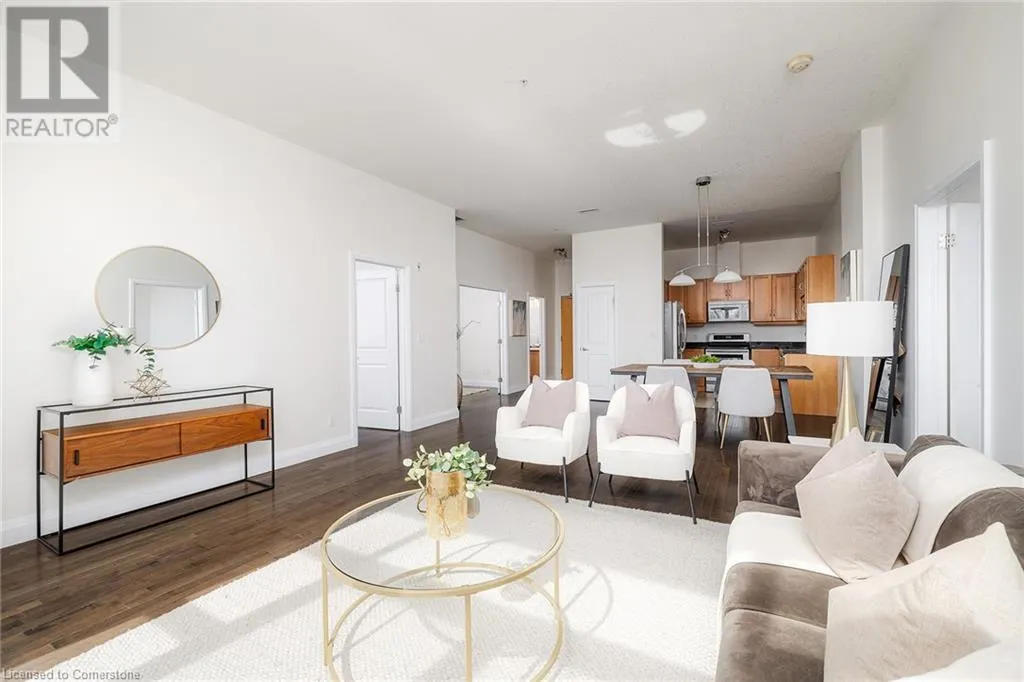 165 DUKE Street E Unit# 305, #305