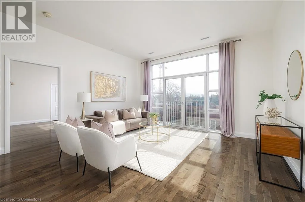 165 DUKE Street E Unit# 305, #305