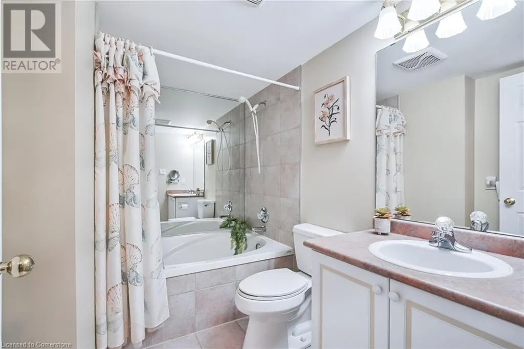 970 GOLF LINKS Road Unit# 205, #205