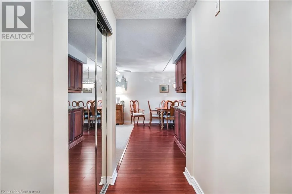 970 GOLF LINKS Road Unit# 205, #205