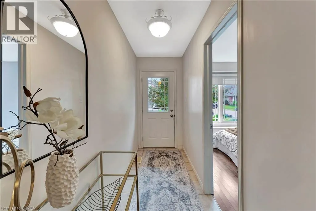 30 SAVANNAH RIDGE Drive