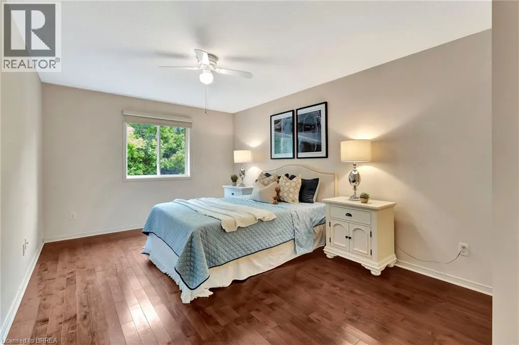 30 SAVANNAH RIDGE Drive