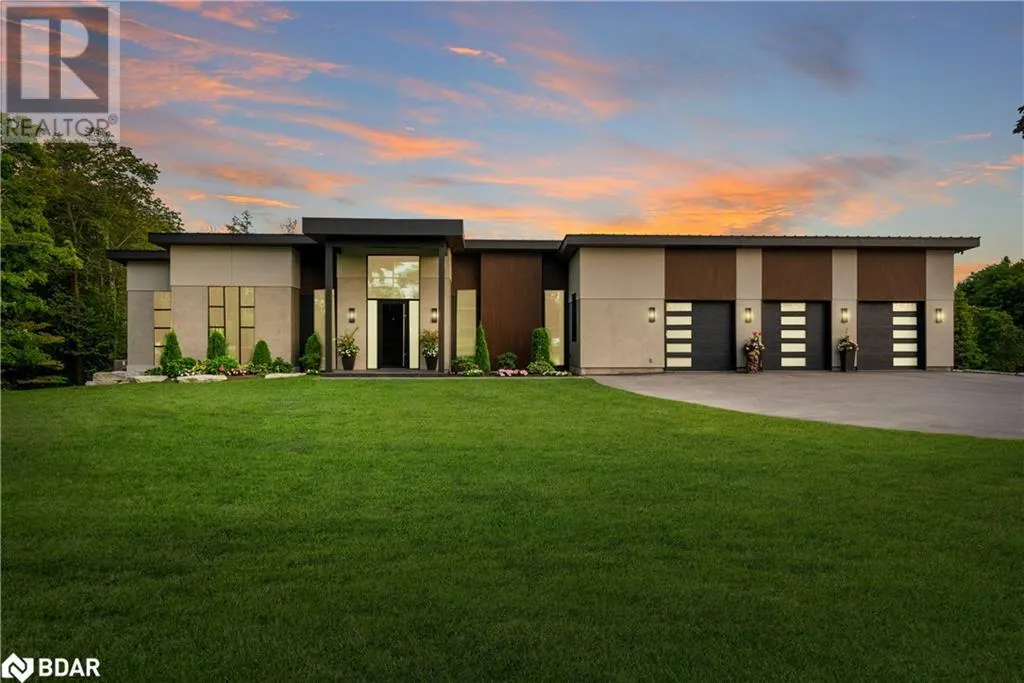 2761 LOCKHART Road