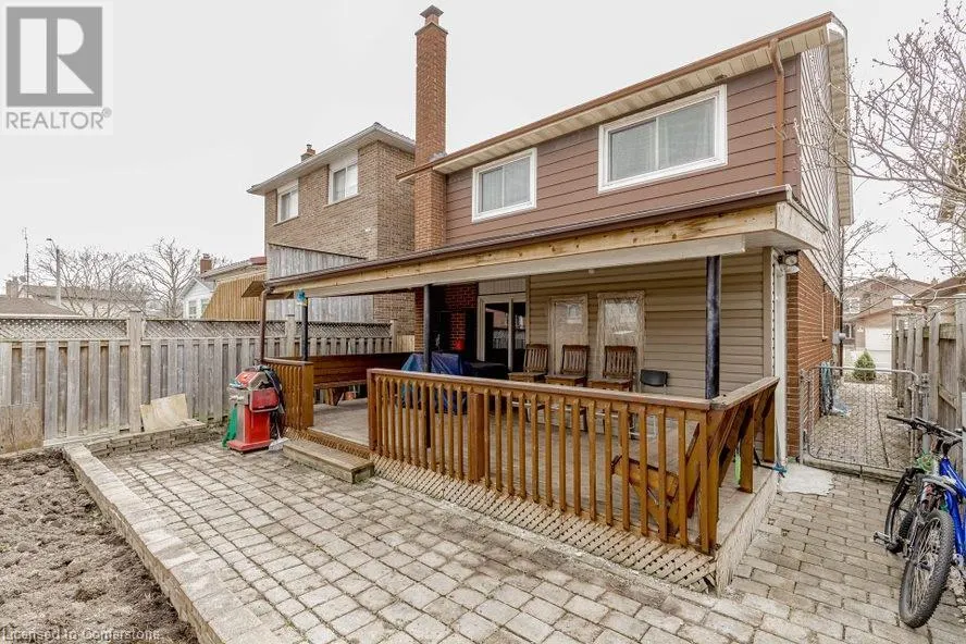 4231 SUGAR BUSH Road
