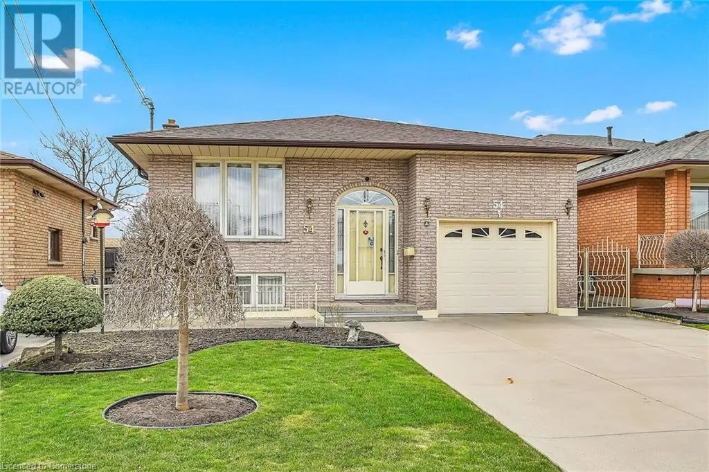 54 RIDLEY Drive