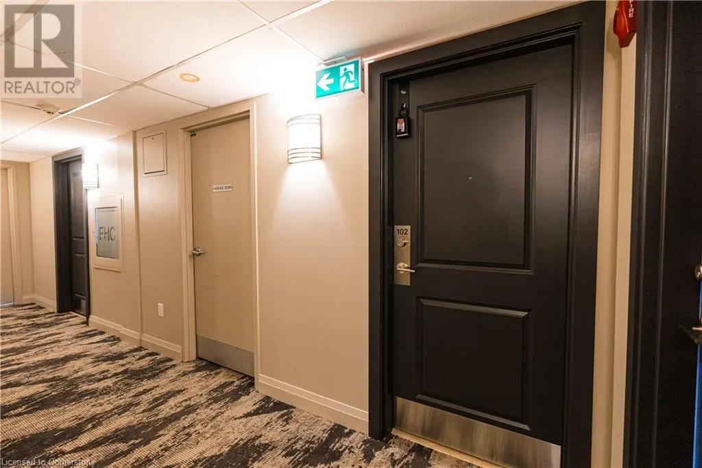 427 ABERDEEN Avenue Unit# 102, #102